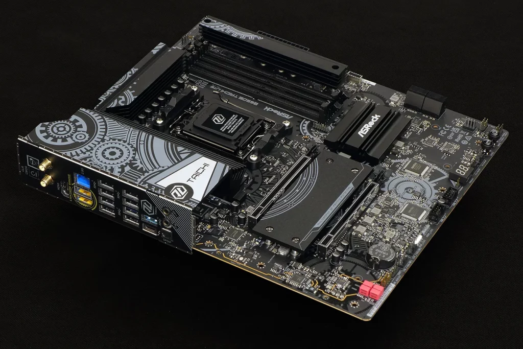 ASRock B650E Taichi Lite